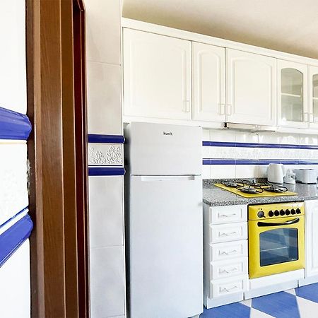 Yellow House Aveiro Smart Tv And Garage מראה חיצוני תמונה