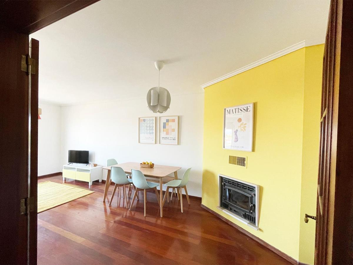 Yellow House Aveiro Smart Tv And Garage מראה חיצוני תמונה